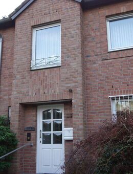 EXKLUSIV EINFAMILIENHAUS MIT GARTEN+TERRASSE+GARAGE MODERNES BAD+G-WC BADEWANNE + DUSCHE AM FALDER - Düsseldorf