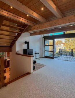 Sofort bezugsfrei mit maximaler Privatsphäre! Ruhig gelegenes Architektenhaus mit 2 Wohneinheiten! - München