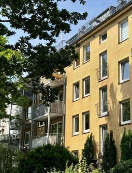 Schönes gepflegtes Mehrfamilienhaus mit 10 Wohnungen in zentraler Lage in Hamburg - Harvestehude - Hamburg