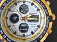 Quamer Analog Digital Herrenuhr Farbe Gold NEU OVP in 13059