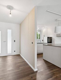 Platz für die ganze Familie - modernisiertes Reihenhaus mit Sonnenlage in Tamm - Tamm
