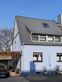 Bachem, attraktive Lage, Einfamilienhaus mit großem Garten, 4 Zimmer, EBK, Terrasse, Garage, Keller - Frechen