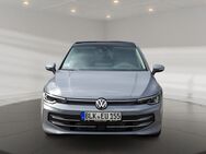 VW Golf, 1.5 Style eTSI OPF, Jahr 2024 - Weißenfels