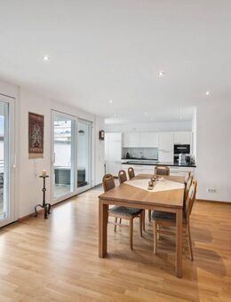 Gehobene 3,5-Zi-WHG mit Fußbodenh. und TG-Stellplatz in der Innenstadt! - Rheinfelden (Baden)