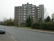 Modernisierte Balkonwohnung mit neuwertigem Bad und Laminat in ruhiger Wohngegend - Voerde (Niederrhein)