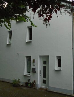 Anlageobjekt ! Komplettes mit Topausstattung, Garage und 3 Parkplätzen in guter, zentrumsnaher Lage ! - Unna