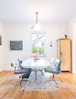 Zeitlos. Modern. Provisionsfrei. - Ein Haus, das begeistert! - Kleinmachnow