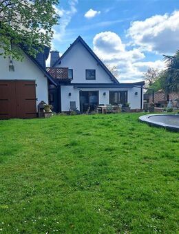 Attraktives Einfamilienhaus mit gehobener Ausstattung und großem Garten - Kürten