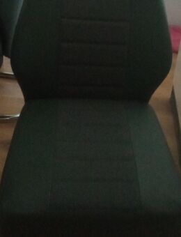 4 super schöne ohne Gebrauchtspuren zu verkaufe Sitzstühle 50€ - Essen
