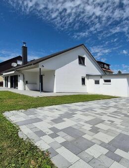 Exklusiver, großzügiger Bungalow mit viel Platz für die ganze Familie! - Obersulm