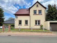 PROVISIONSFREI | Sanierungsbedürftiges Einfamilienhaus mit 5 Zimmern, Nebengelass und 3 Garagen - Wittenberg (Lutherstadt)