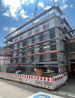 Rohbau fast fertig! NB-3 Zimmer-Wohnung mit Aufzug, altersgerecht, mit toller Aussicht in der neu entstehenden Stadtmitte von Eislingen - Eislingen (Fils)