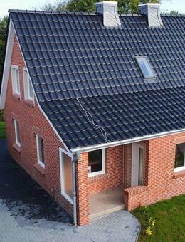 ***Saniertes Einfamilienhaus in Emden-Wybelsum***PROVISIONSFREI - Emden