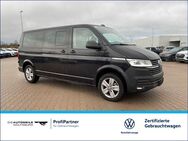 VW T6 Caravelle, 2.0 TDI 1 LANG, Jahr 2023 - Wolfsburg