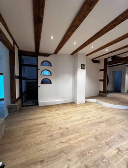 Verkauf vermietetes & neu saniertes Wohnhaus in der ehemaligen Zigarrenfabrik in Gerbershausen im Eichsfeld als Kapitalanlage - Gerbershausen