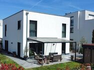 Einfamilienhaus mit klaren Linien und viel Raum - ruhige Wohnlage am Ortsrand - Bad Krozingen