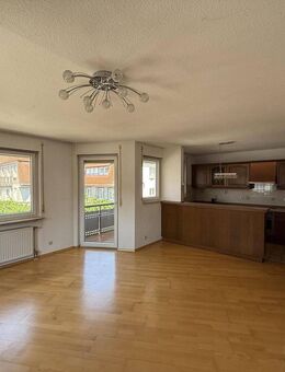 Gepflegte 2 Zimmer-Wohnung in zentraler Lage von Endersbach - Weinstadt