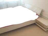 470€VB Schlafzimmer mit Schrank und kommode - Kassel