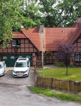 Fachwerkhaus mit Pferdeweide an der Wietze und zusätzlicher Einliegerwohnung - Wietze