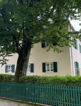 Bestlage Solln/ Top EFH mit traumhaftem Garten auf ca. 850m² Süd-Grundstück mit altem Baubestand - München