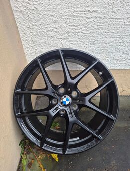 Original BMW Felgensatz 18 Zoll Y Speiche jet black - Neusäß