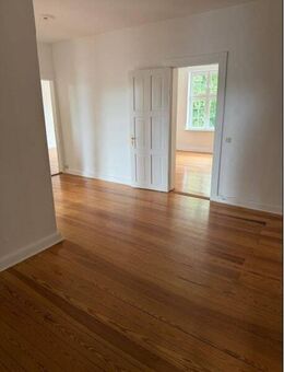 Sehr gepflegte 3,5 Zimmer Wohnung - Flensburg