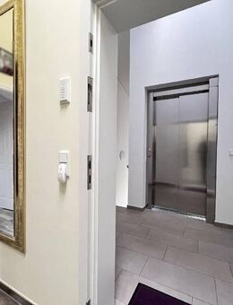 Klasse Penthouse - Aufzug - alleine obendrauf - ruhig und zentral - Albbruck