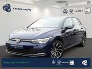 VW Golf, 1.5 VIII eTSI Style PARKLNK, Jahr 2022 - Fürstenwalde (Spree)
