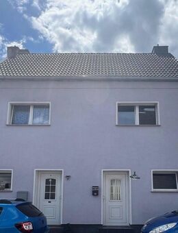 Teilrenoviertes vermietetes 2-Familienhaus mit 2 getrennten Wohneinheiten in Völklingen-Ludweiler zu verkaufen - Völklingen