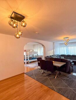 Vermietete Kapitalanlage Wohnung mit 5,7 % Bruttomietrendite in gepflegtem MFH - Göppingen