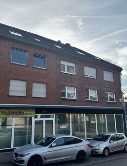 Gepflegtes, voll vermietetes Mehrfamilienhaus inkl. 2 Gewerbeeinheiten in Moers - Moers