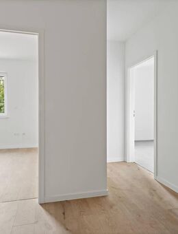 Kernsanierte 2-Raumwohnungen direkt am Rosarium! Fahrstuhl, Balkon und Fußbodenheizung!!!! - Sangerhausen