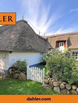 Historische strandnahe Reetdachkate (mit zwei Ferienwohnungen) in Goting (Ferienvermietung erlaubt!) - Nieblum