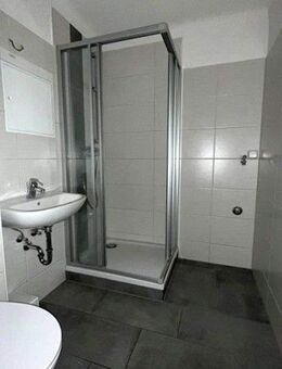 Altersgerechte 1-Raum-Wohnung im EG mit Dusche! - Oschersleben (Bode)