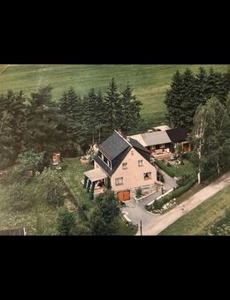 Charmantes Einfamilienhaus im Grünen - Bad Elster