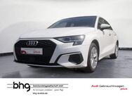 Audi A3, Sportback 40 TFSI e PanoDach Interface Standklima LE, Jahr 2022 - Kehl