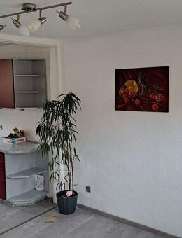 Zwei Wohneinheiten - WG geeignet - Bickenbach (Hessen)