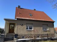 Einfamilienhaus mit großem Gartengrundstück und tollem Blick in das Unstruttal - Laucha (Unstrut)