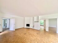 Freistehender Bungalow mit großem Garten, Pool und Garage in exklusiver Lage in Essen Bredeney - Essen