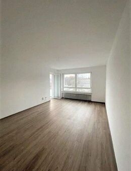 Zentral und beste ÖPNV-Anbindung! 3-Zimmer-Wohnung mit Loggia - Kempten (Allgäu)