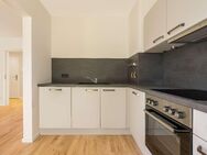 Exklusiv sanierte 2-Zimmer Wohnung mit Blick über Berlin-Spandau! - Berlin