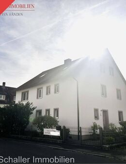 Modernisiertes Mehrfamilienhaus in zentraler Lage von Gerhardshofen - Gerhardshofen