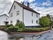 Gepflegtes Zweifamilienhaus, Innenausbau 2020 kernsaniert! - Friedewald (Hessen)
