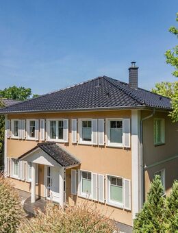 Geräumiges Einfamilienhaus mit moderner Ausstattung in begehrter Wohnlage - Kleinmachnow