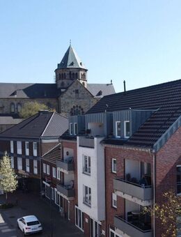 IMMOBILIEN GUMNIOR präsentiert: moderne 2-Zimmer Wohnung mit Balkon im Zentrum von Neuenkirchen - Neuenkirchen (Nordrhein-Westfalen)