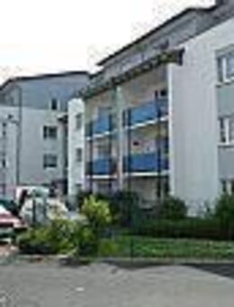 Schöne Dachgeschosswohnung mit Balkon in Wohnanlage - Wächtersbach