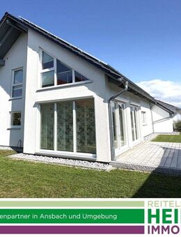 Wohnhaus in ruhiger Lage am Ortsrand von Petersaurach - Petersaurach