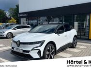 Renault Megane, E-Tech Techno 220 Comfort AdvancedDriving, Jahr 2022 - Celle