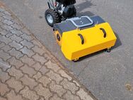 Kehrmaschine zu verkaufen - Lüder