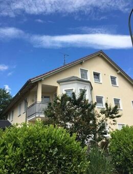 Ihre Wohnung zum Wohlfühlen 3-Zi.-Whg. mit Balkon im 1. OG in sehr ruhiger Lage - Wettstetten